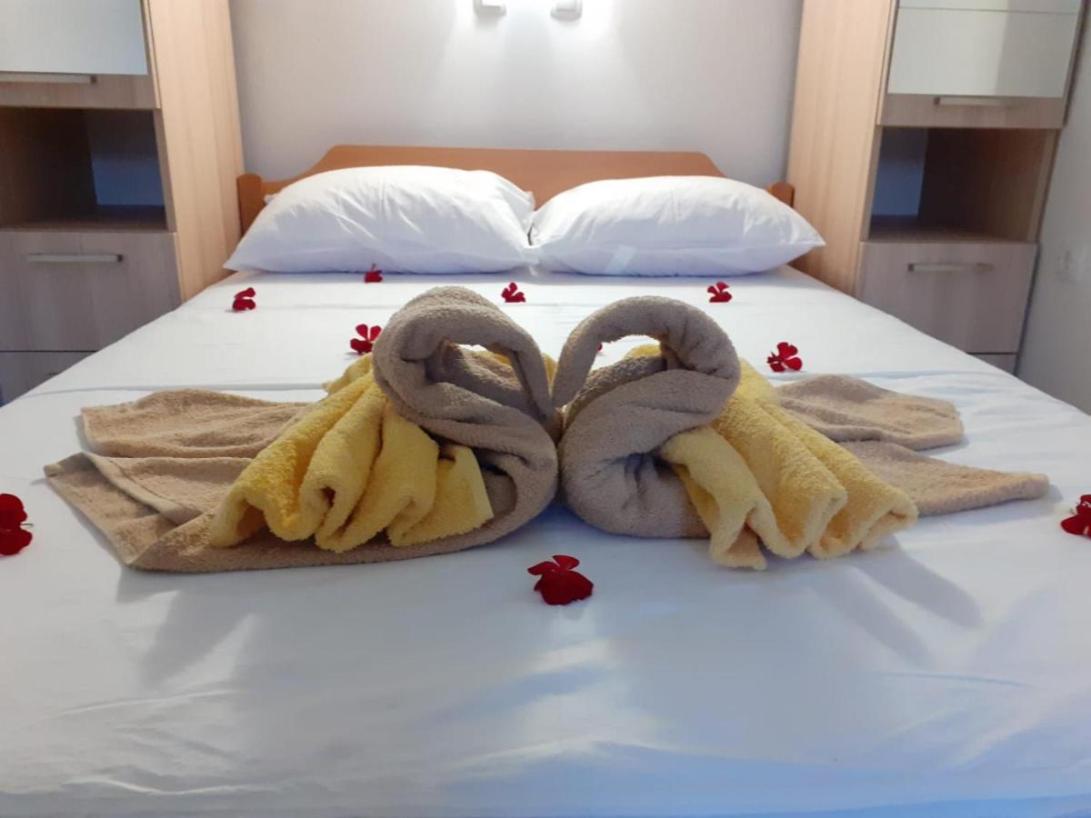 Holiday Home Zeljko,Marija & Jakov Starigrad Paklenica Εξωτερικό φωτογραφία
